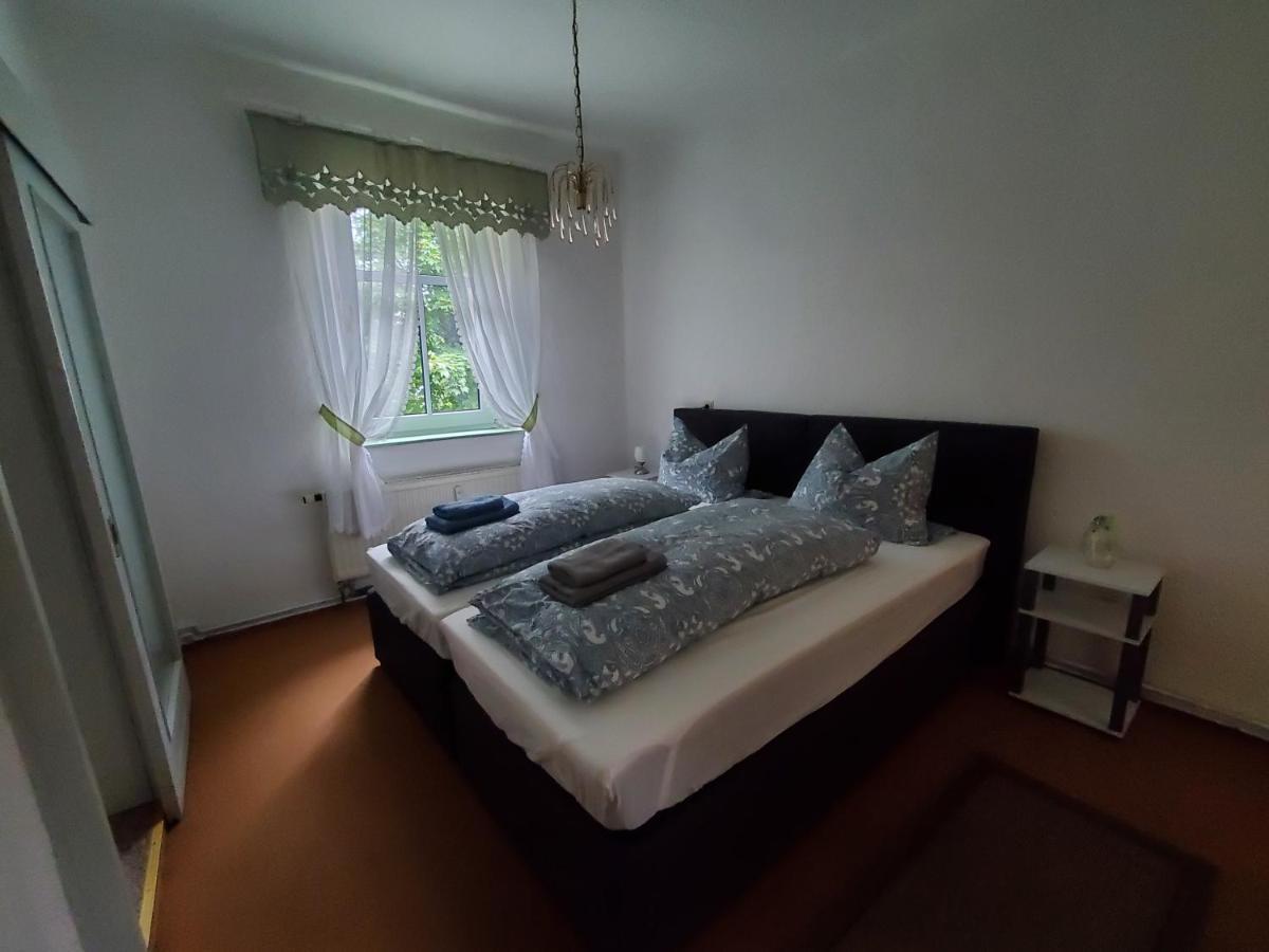 Ferienwohnung Am Rosengarten Лебау Екстер'єр фото